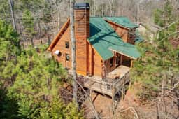 Fall Cabin: Hot Tub | Fire Pit | Hiking | Waterfalls - Image 3